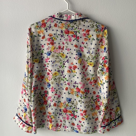 Design Lab silk floral pajama style top. Size XS. - Picture 4 of 4